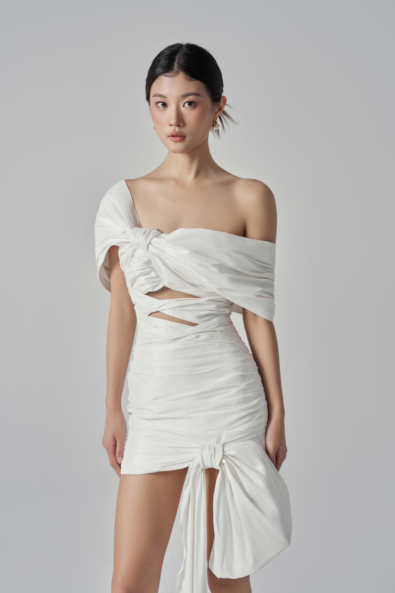 KENDALL TAFFETA CUT OUT DRESS IN WHITE