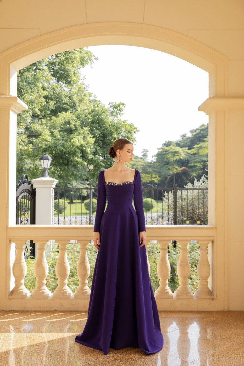 BLANCHE CREPE GOWN