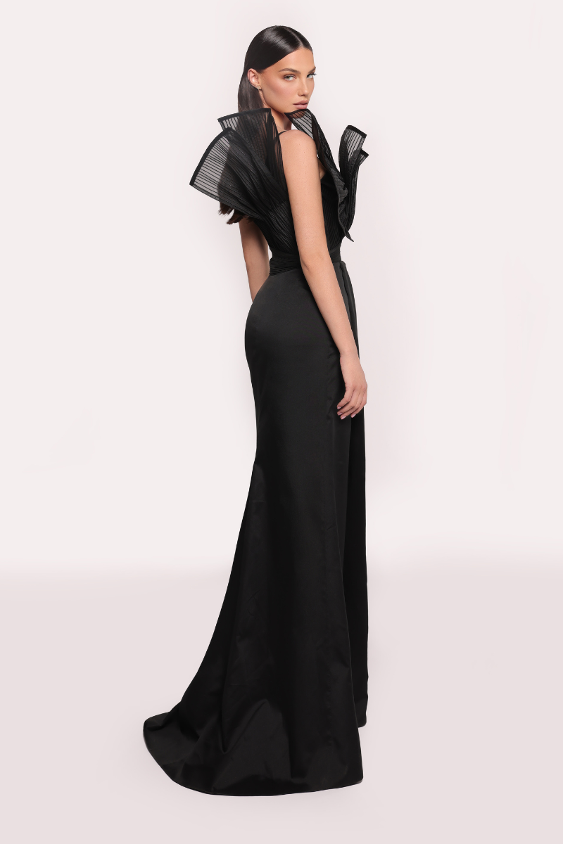 SAGE DRESS IN BLACK