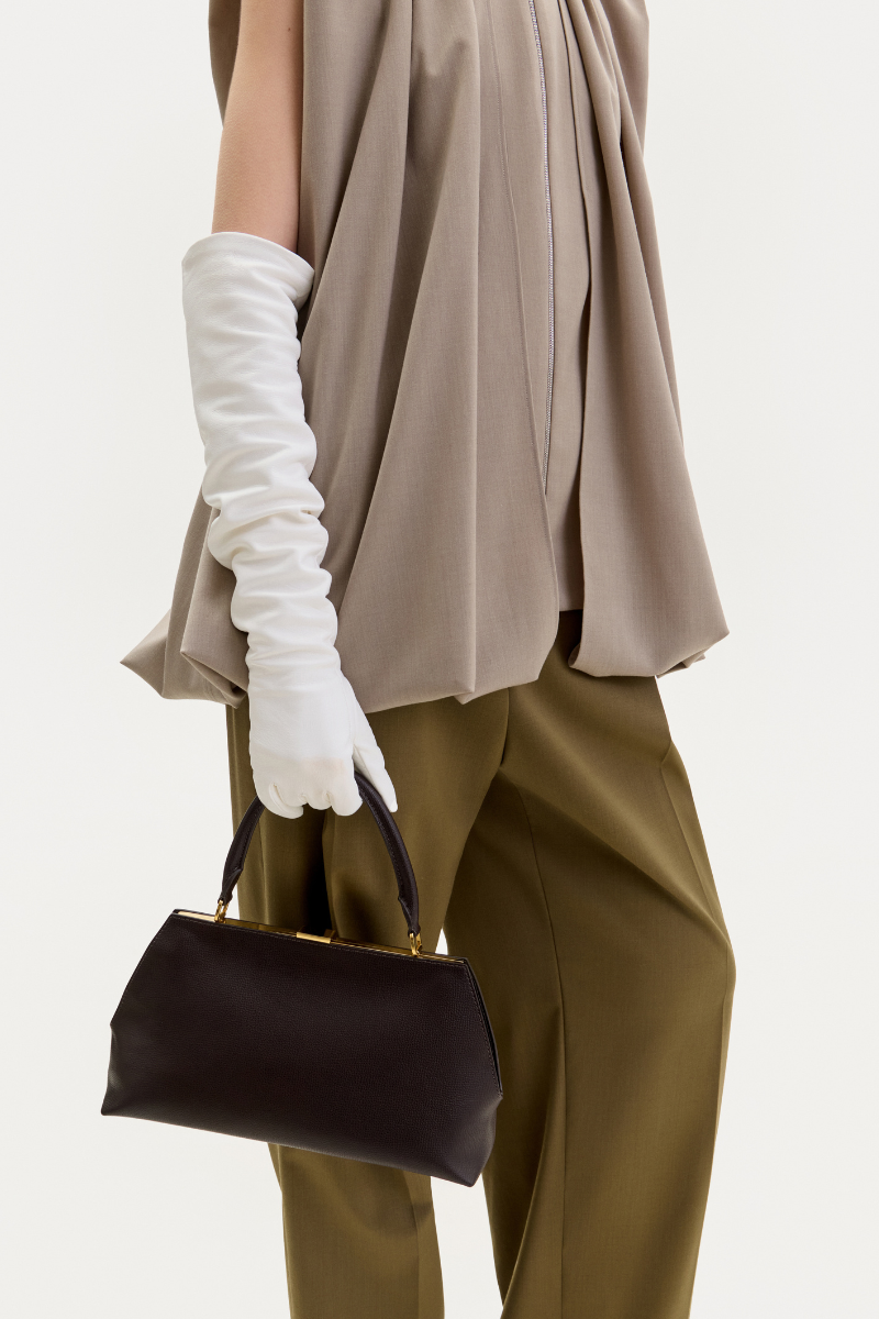 TAUPE VEST WITH ZIPPER AND BELT