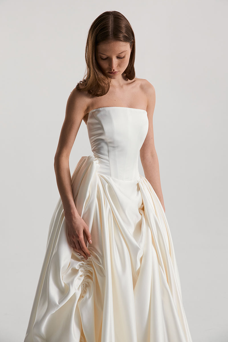 MIRA DRESS SILK IN OFF-WHITE