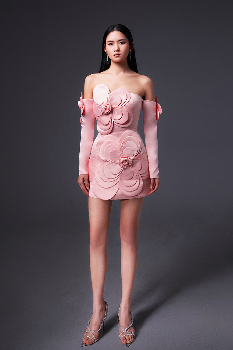 CULT MIA X HAPPY CLOTHING AMORA A-LINE SLEEVED VELVET MINI DRESS IN PINK