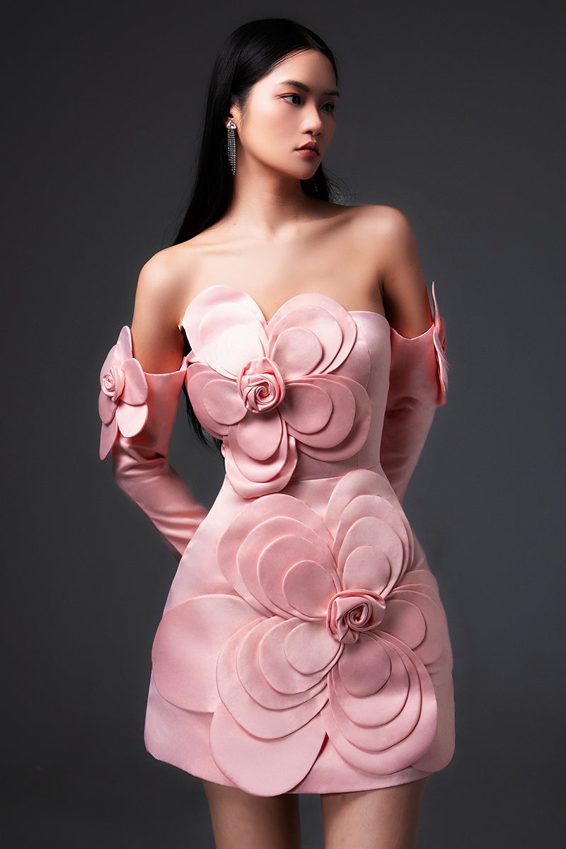 CULT MIA X HAPPY CLOTHING AMORA A-LINE SLEEVED VELVET MINI DRESS IN PINK