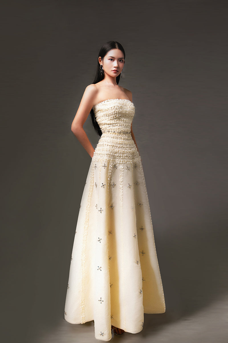 CULT MIA X HAPPY CLOTHING TERRY STRAPLESS STONE ORGANZA MAXI DRESS IN LIGHT YELLOW