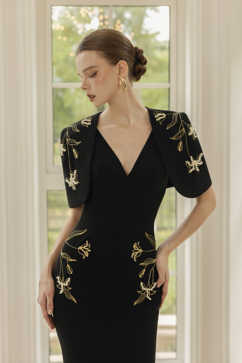ISABELLE CREPE GOWN WITH EMMANUELLE CAPE IN BLACK