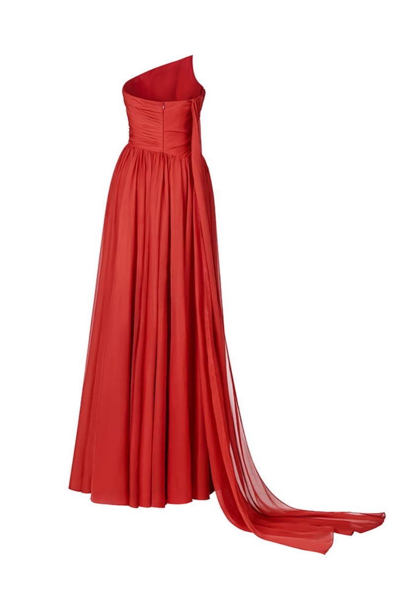 PLEATED GOWN WITH CAPE IN RED