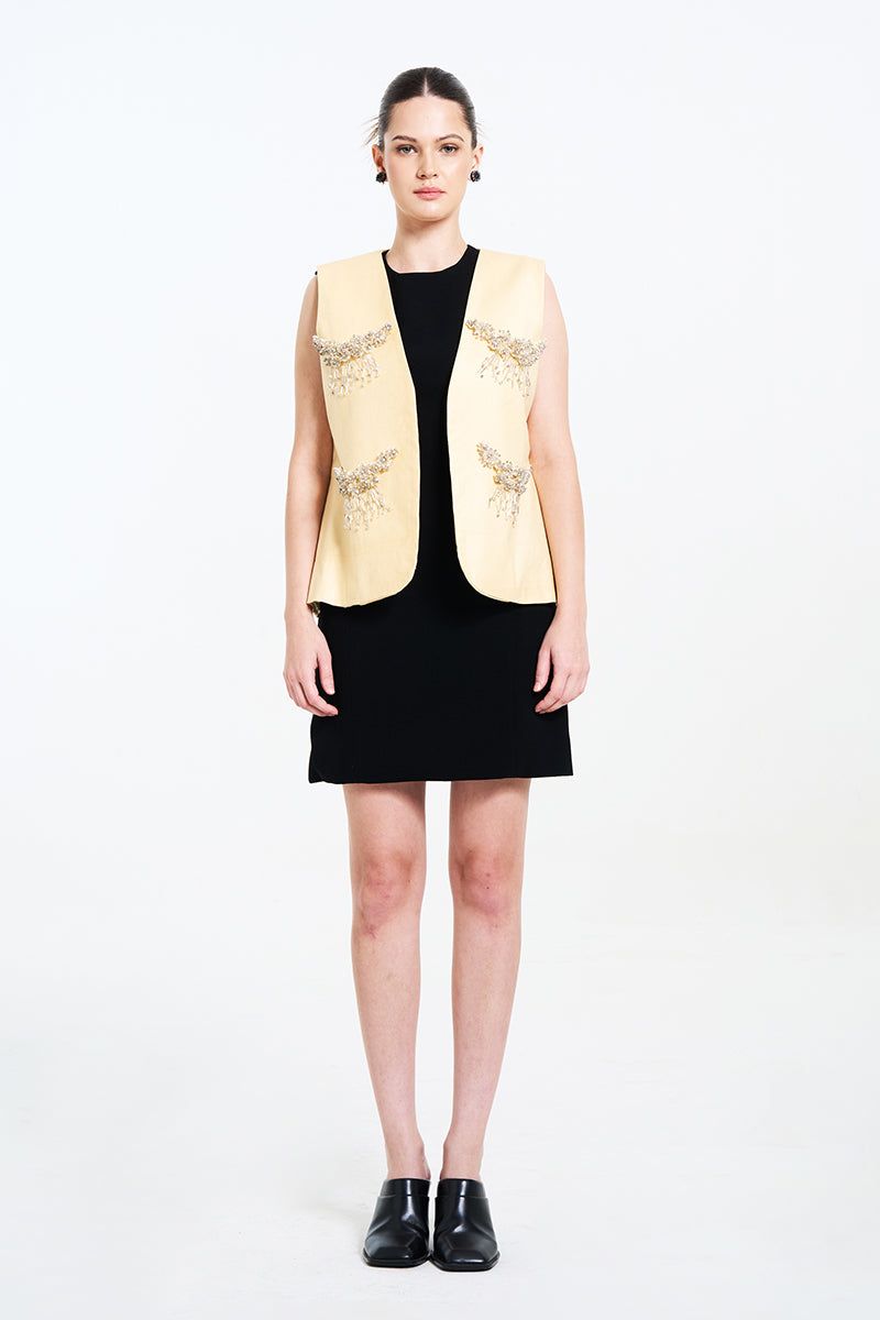 ALORA VEST IN SOFT YELLOW