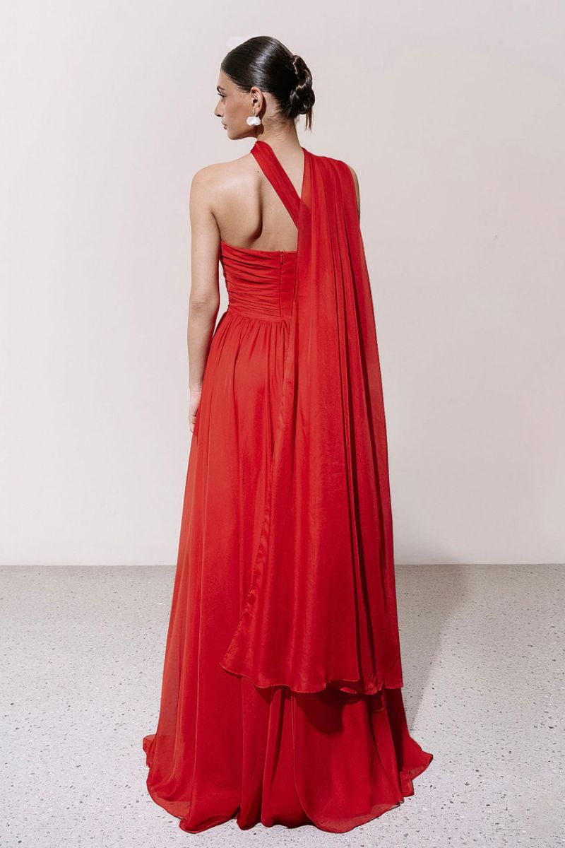 PLEATED GOWN WITH CAPE IN RED