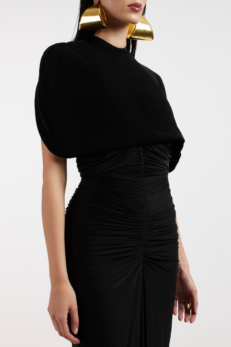 ISADORA BLACK GOWN