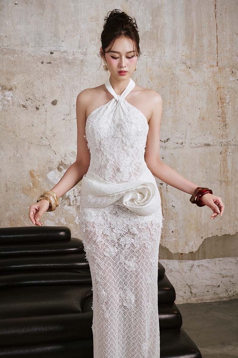 IVORY FRAME MAXI DRESS