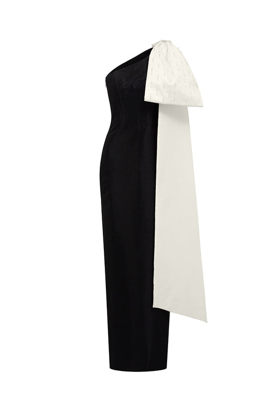 ASYMMETRIC ONE-SHOULDER COLUMN GOWN