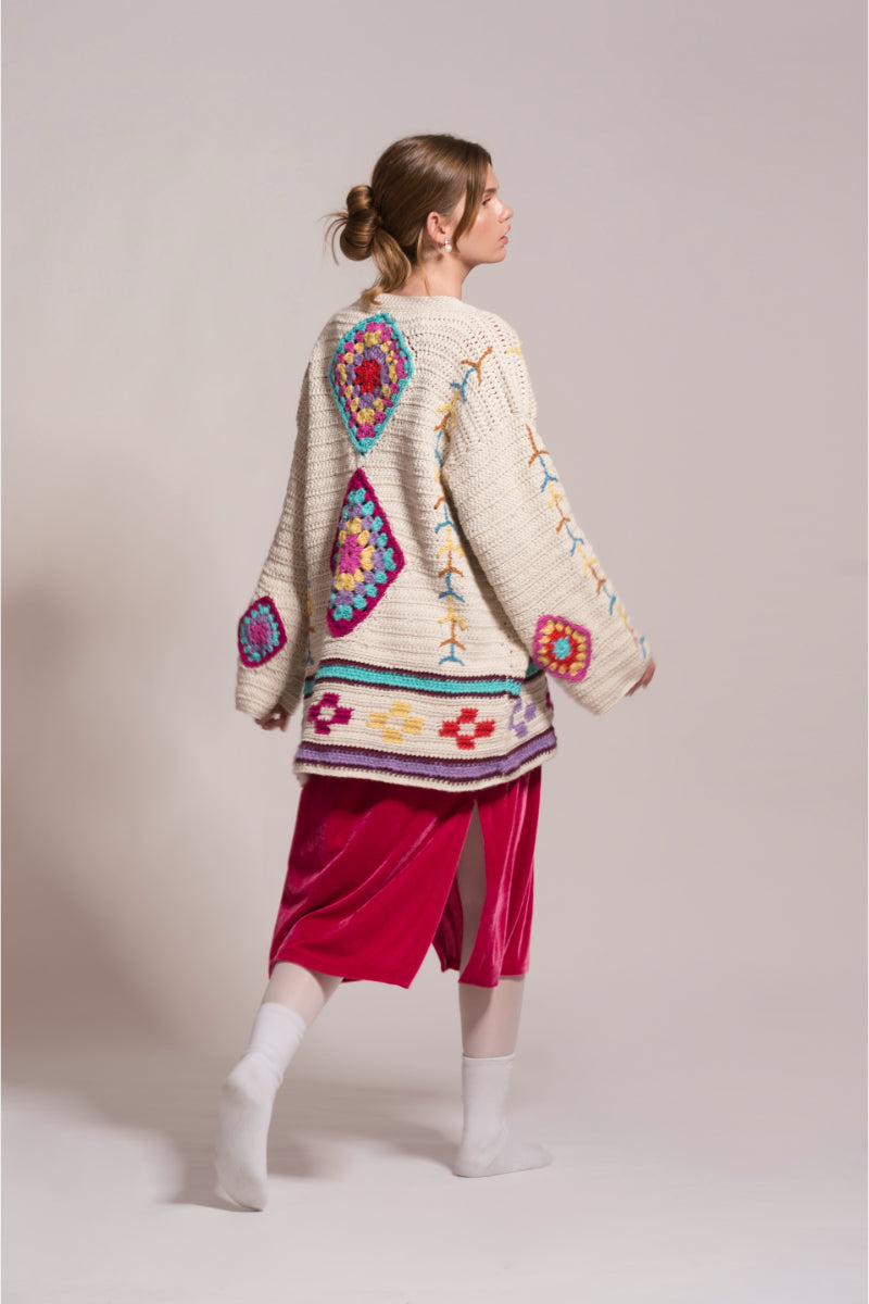 INDIA KNITTED CARDIGAN