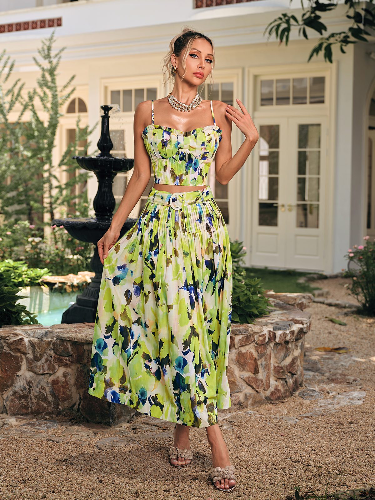 Daeltox Printed Pleated Skirt Set