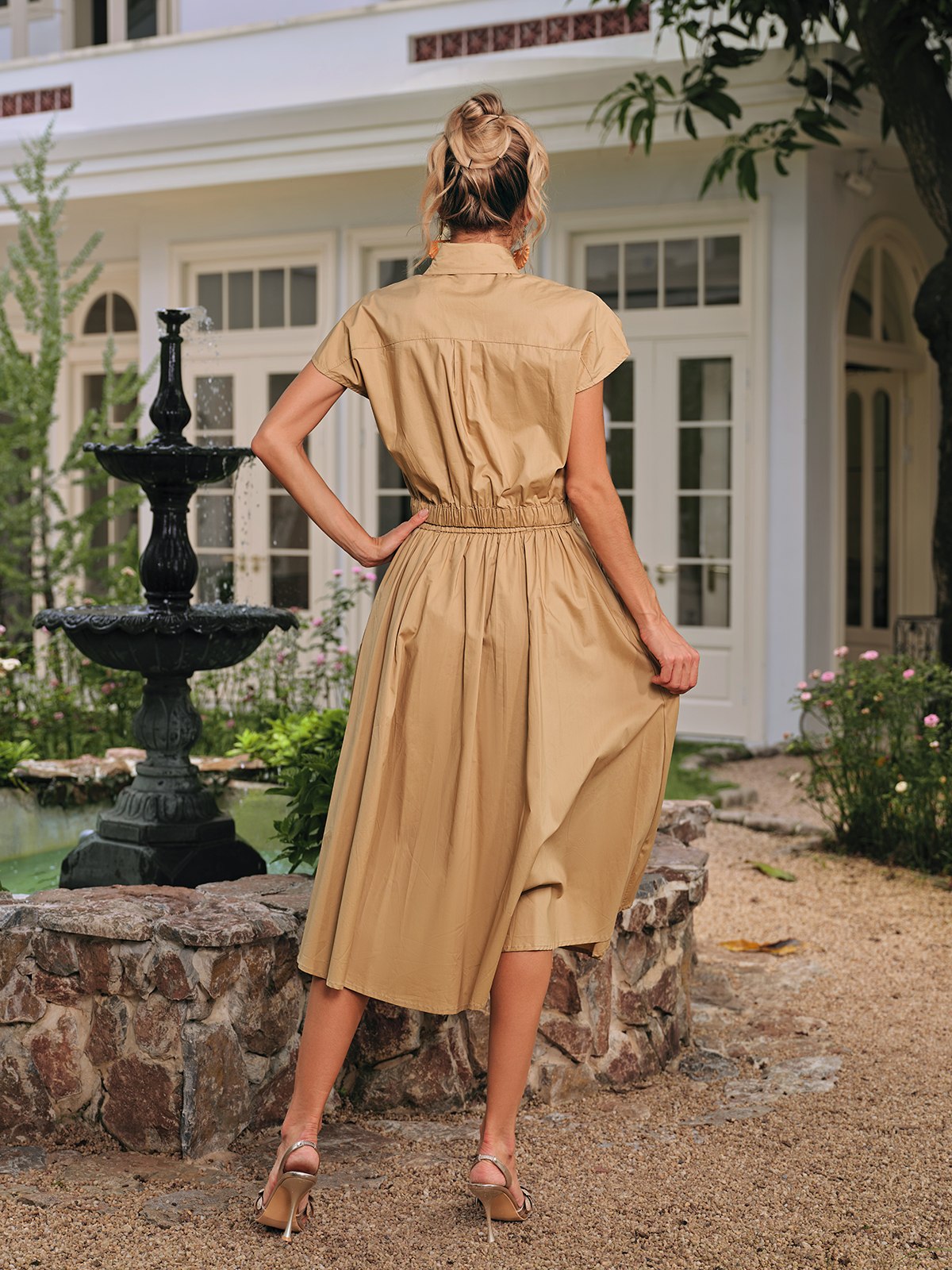 Daldrek Folded Collar Embroidered Skirt Set