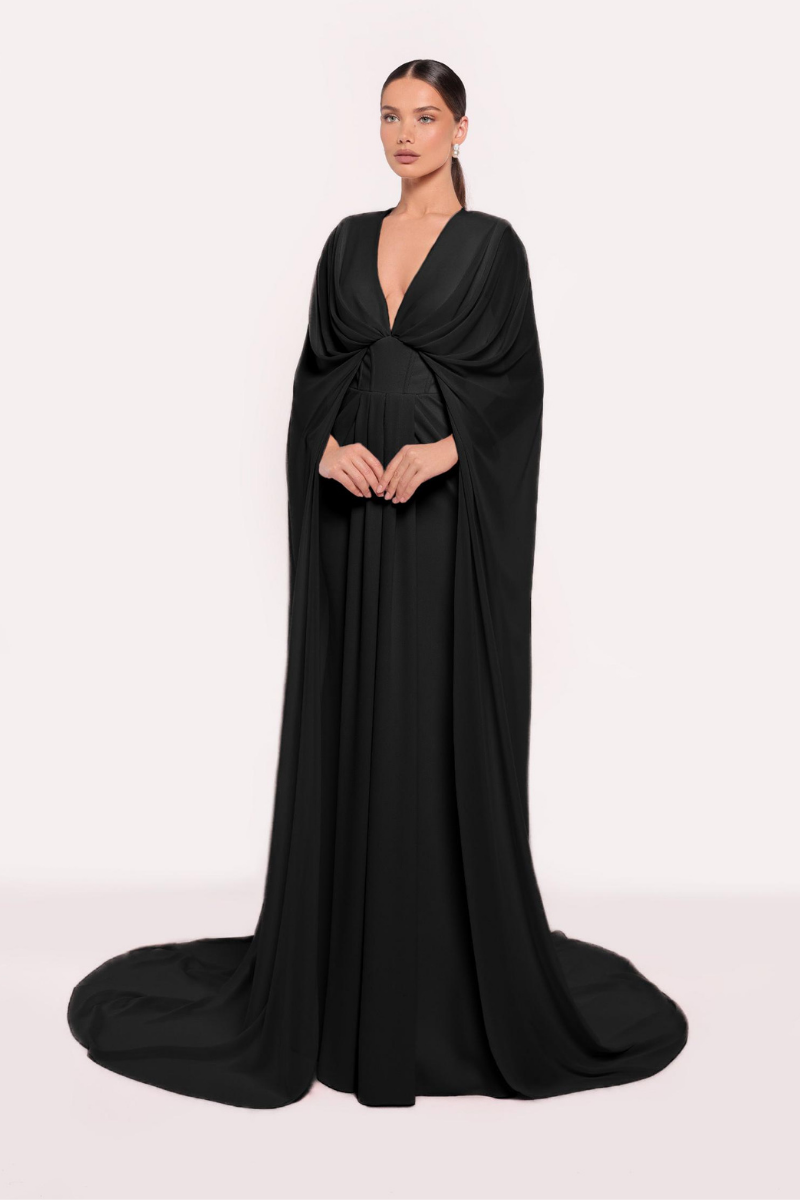GAMIE DRESS IN BLACK