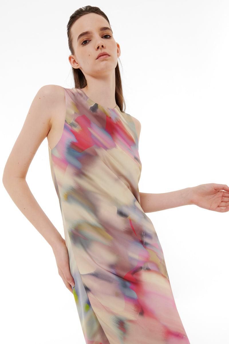 SLINKY PRINTED DRESS
