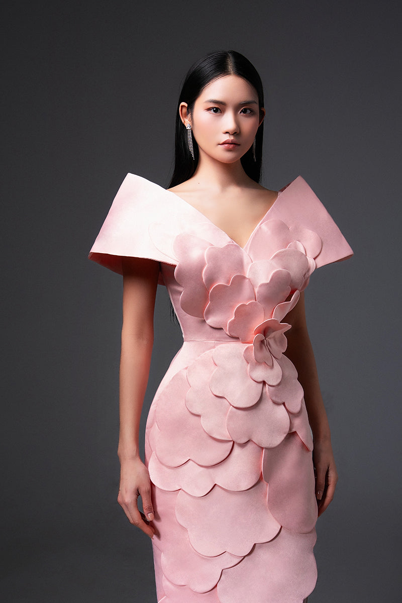 CULT MIA X HAPPY CLOTHING GLENN FLOWER APPLIQUE TAFFETA MAXI DRESS IN PINK