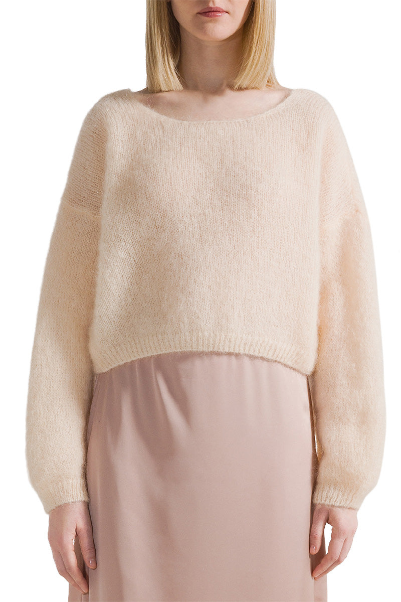 CORNELIA CROPPED IN ALMOND