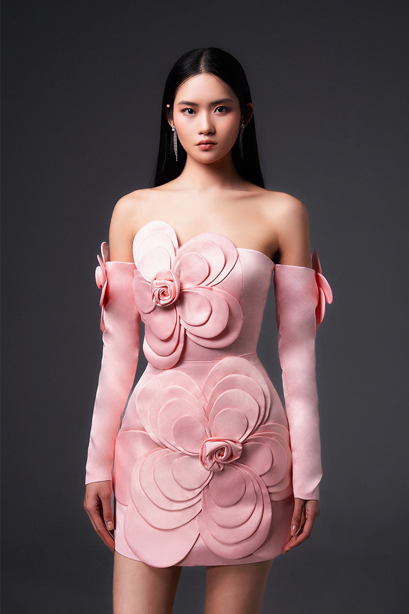 CULT MIA X HAPPY CLOTHING AMORA A-LINE SLEEVED VELVET MINI DRESS IN PINK