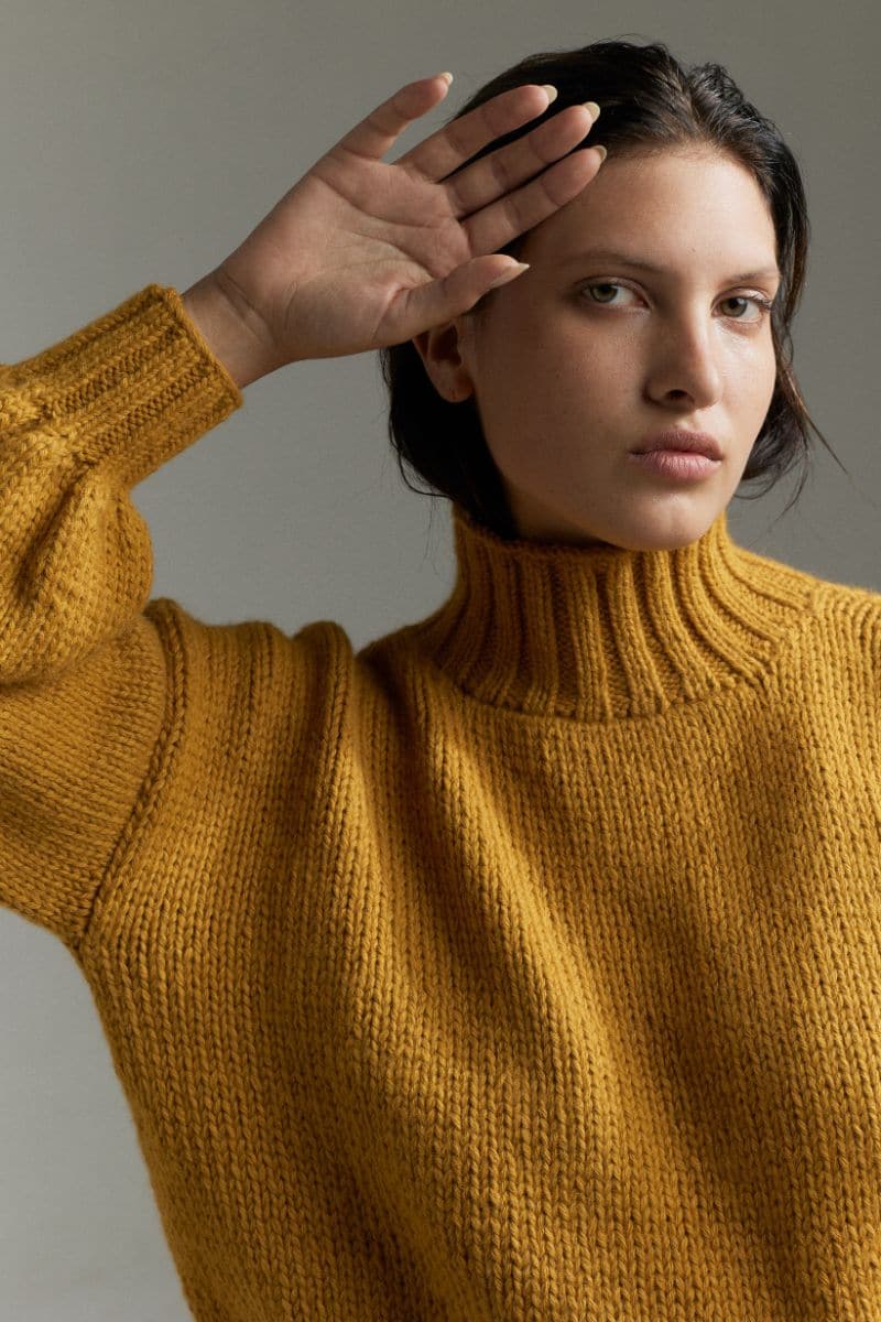 MUSTARD EVE MIDI TURTLENECK SWEATER