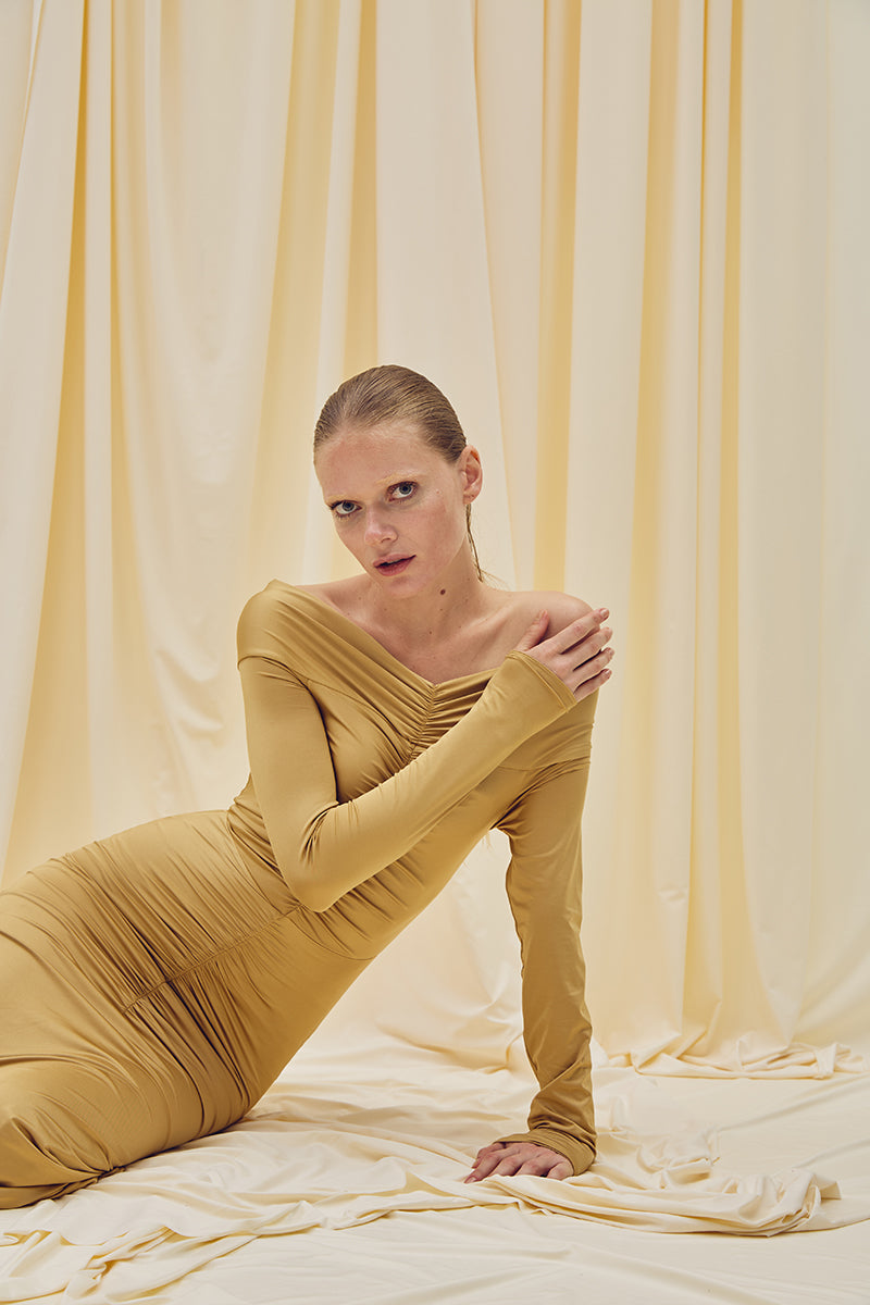 TREASURE DRESS IN GOLD