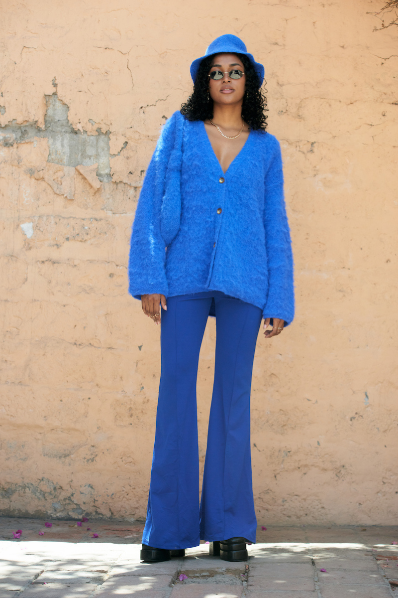 SURI KNITTED BLUE CARDIGAN