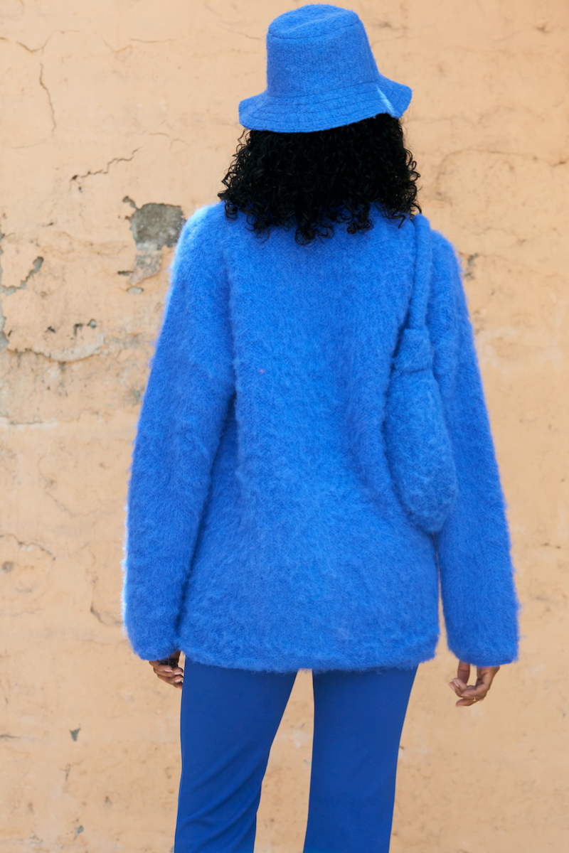 SURI KNITTED BLUE CARDIGAN