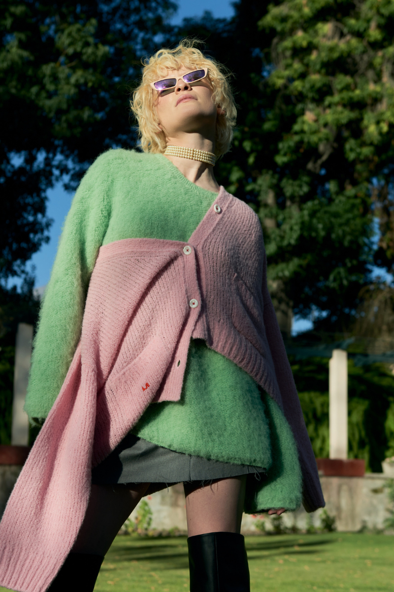 SURI KNITTED MINT CREWNECK