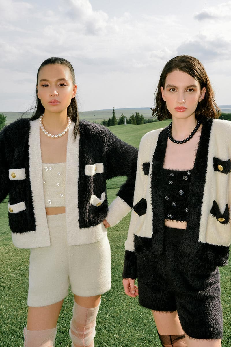 CLASSIC FLUFFY BLACK CARDIGAN